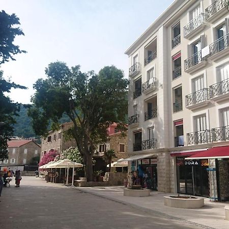 Appartamento Petrovac Bay Monte Esterno foto