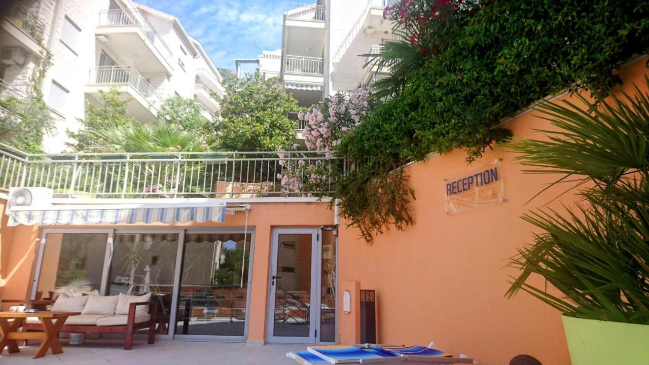 Appartamento Petrovac Bay Monte Esterno foto