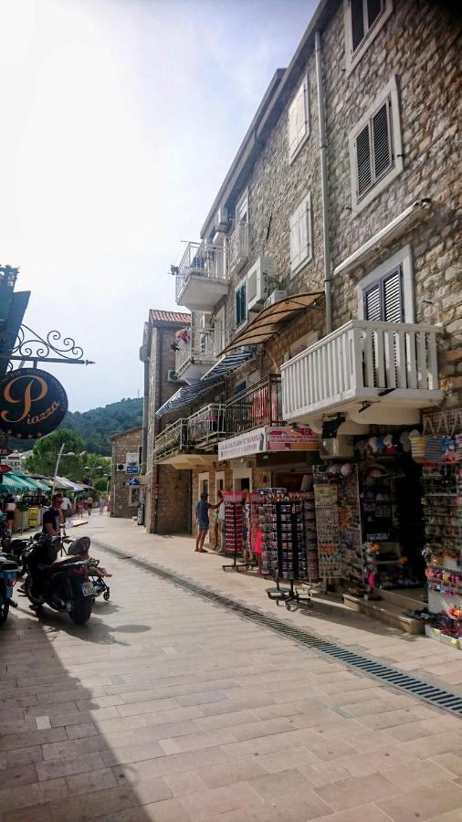 Appartamento Petrovac Bay Monte Esterno foto