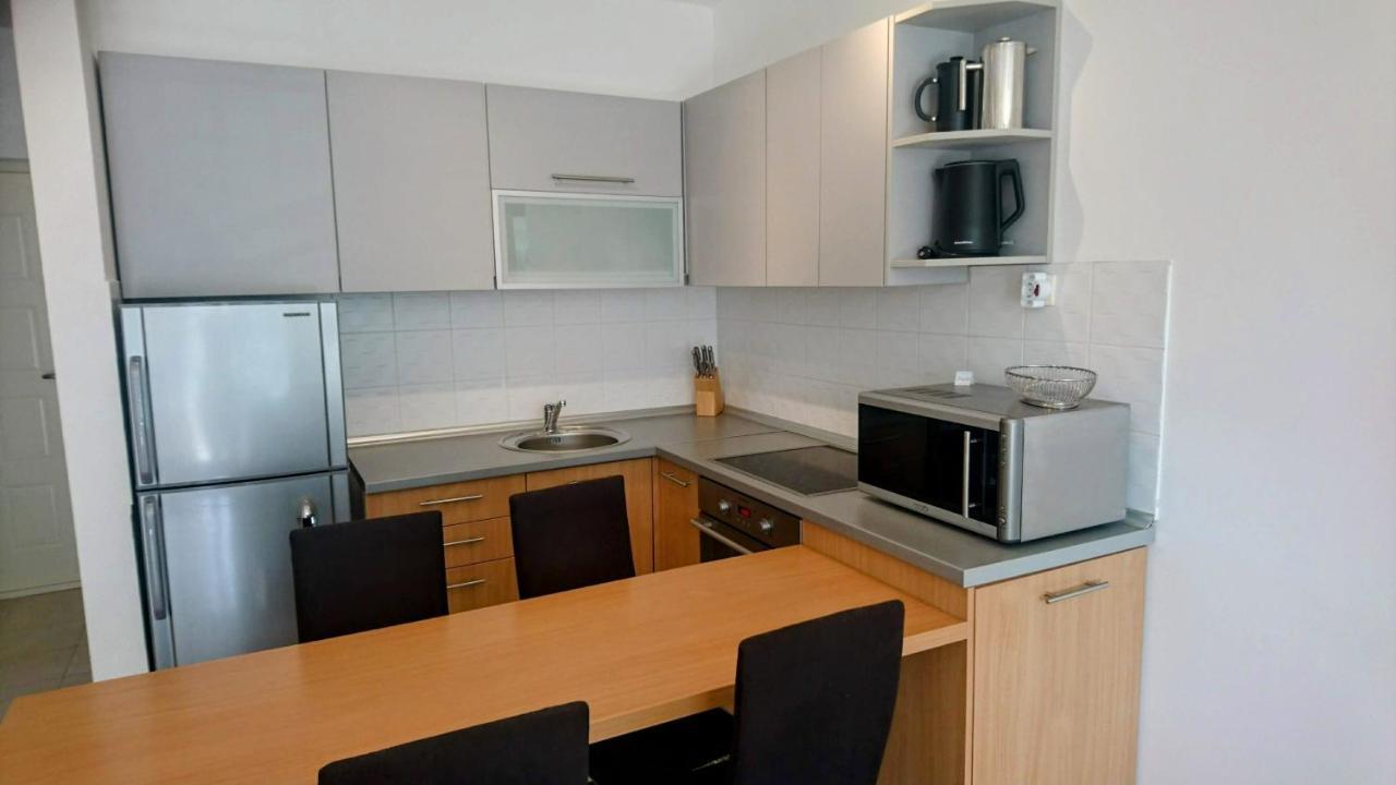 Appartamento Petrovac Bay Monte Esterno foto
