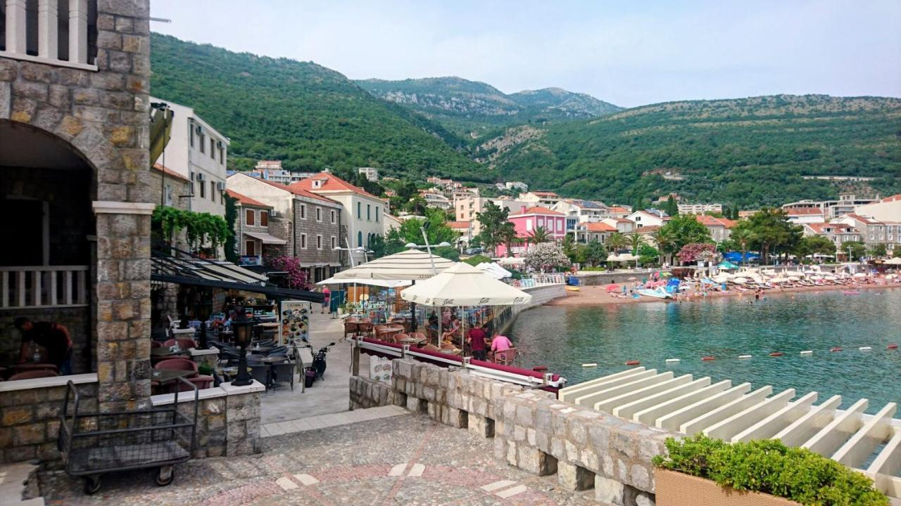 Appartamento Petrovac Bay Monte Esterno foto